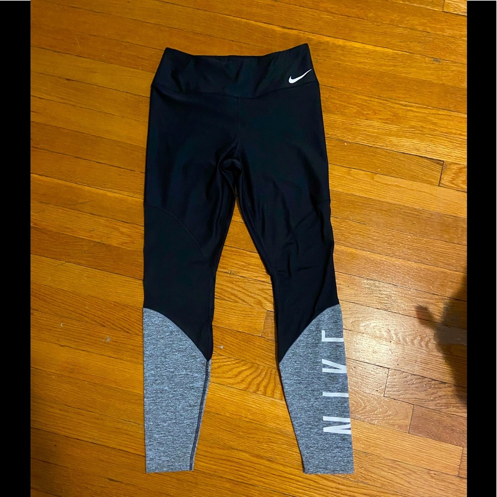 Brand New Nike Leggings!